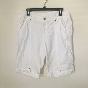 CLOSET SALE Athleta White Knee Shorts Size 10